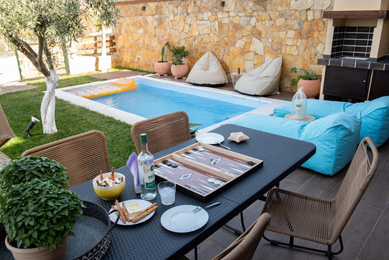Dandy Villas Nea Roda - Melodic Waves - Private - Pool - Parking - Cellar Экстерьер фото